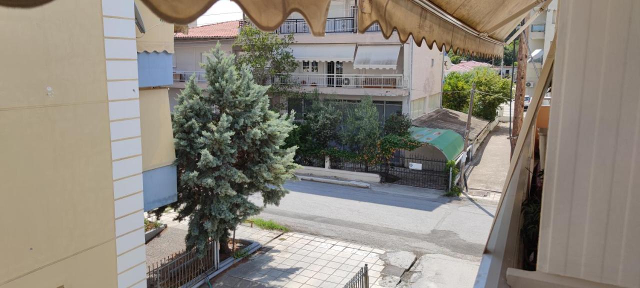 Studio Ena Néoi Epivátai Exterior foto